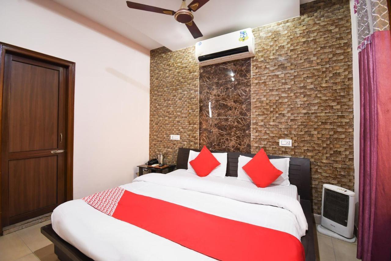 Oyo 67033 Hotel Sahil Plaza Una  Exterior photo